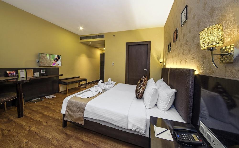 The Fern Residency Kolkata Hotel Bagian luar foto