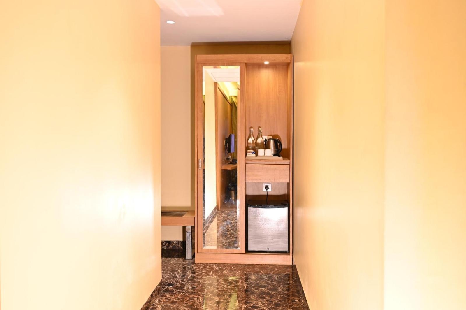 The Fern Residency Kolkata Hotel Bagian luar foto