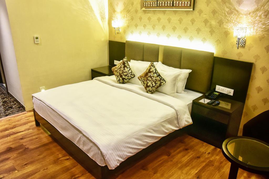 The Fern Residency Kolkata Hotel Bagian luar foto