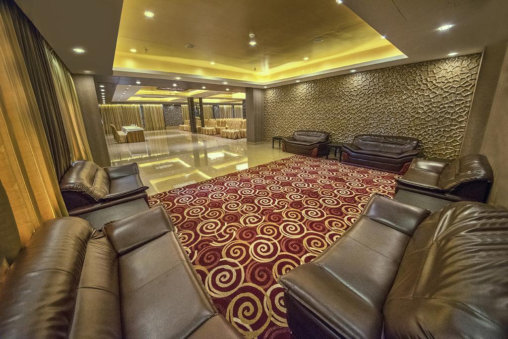 The Fern Residency Kolkata Hotel Bagian luar foto